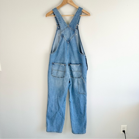 Old Navy Women’s Denim Overalls Size 8 EUC - Picture 2 of 4